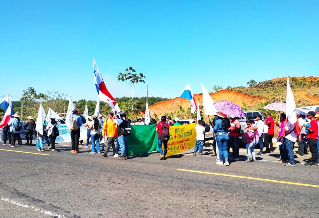 Jornada Nacional por la Vida y ante la Minera Veragold en Veraguas