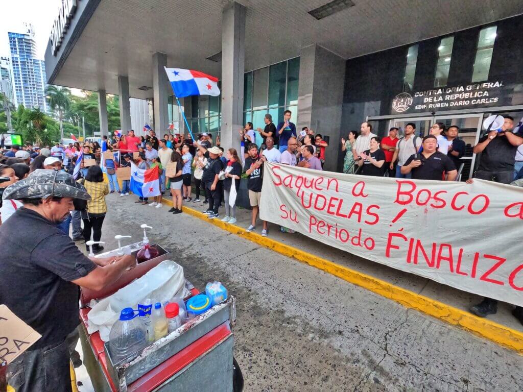 Crece el repudio en Panamá ante la falta de transparencia y ética en el manejo de la administración pública