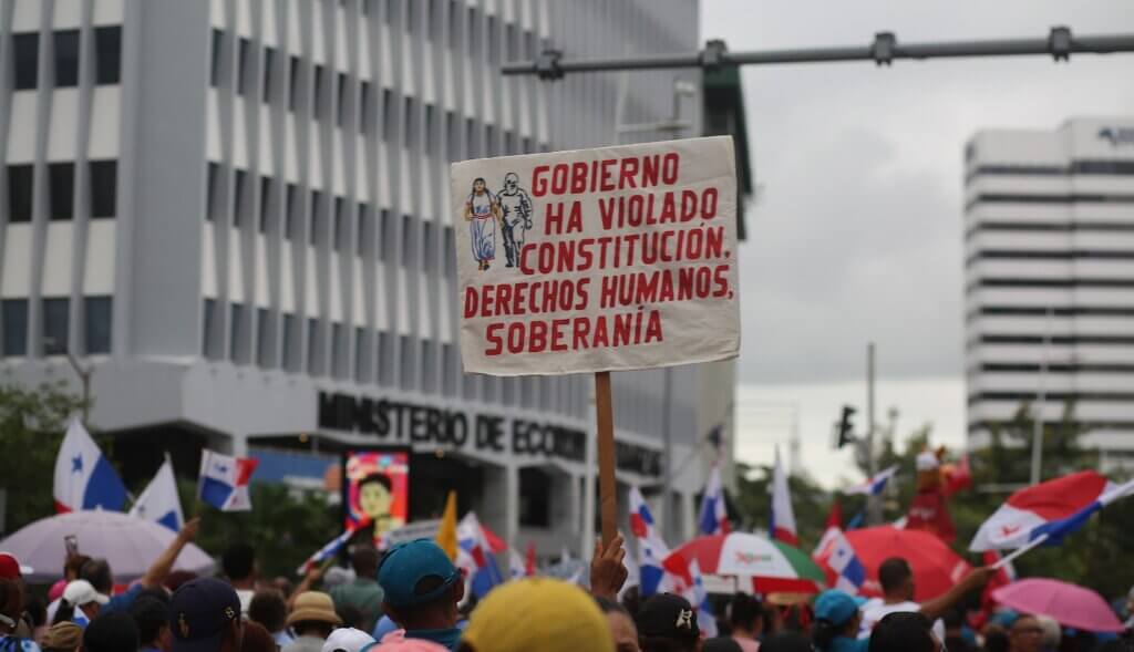 Más de 40 días de huelga: Marcha contra la represión y la persecución de dirigentes políticos