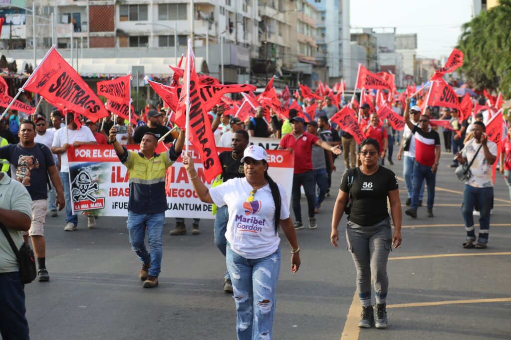 La Marcha obrera contra la mina y los dos años de Mulino: Al servicio del poder económico